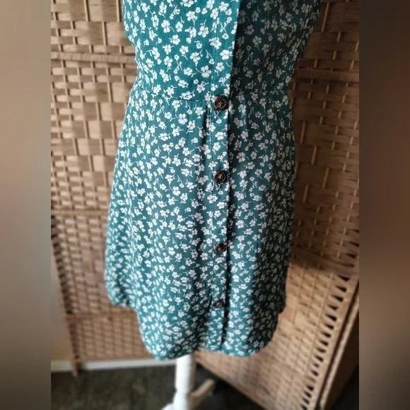 EUC Sienna Sky floral dress - Picture 5 of 12